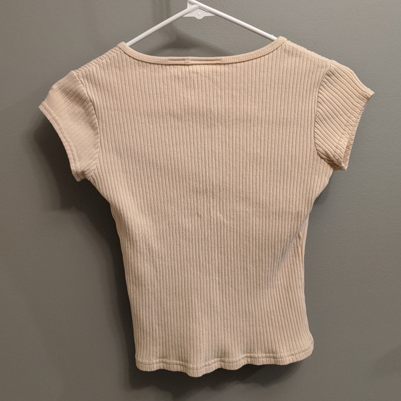 Beige ribbed crop top - size small - Picture 3 of 3